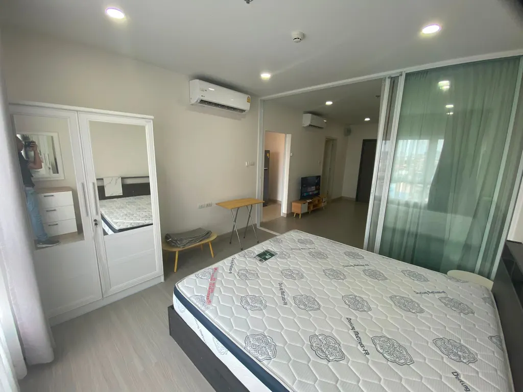 Photo 4 of listing DA-3387321: 1-bedroom condo (42.25 sq.m.) at Supalai Park Yaekfaichai Station