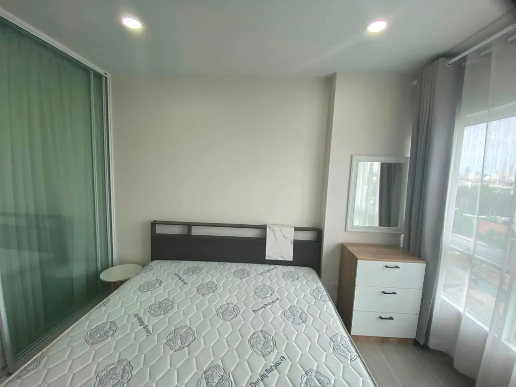Photo 8 of listing DA-3387321: 1-bedroom condo (42.25 sq.m.) at Supalai Park Yaekfaichai Station