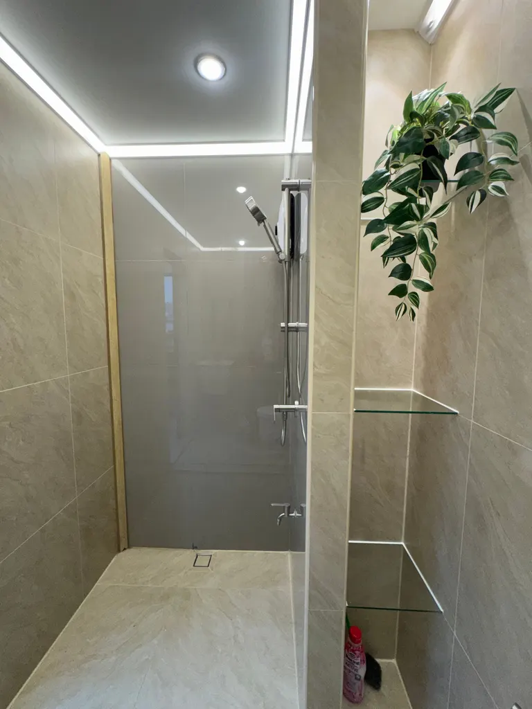 Photo 13 of listing DA-3387380: 2-bedroom condo (74.25 sq.m.) at Phasuk Place
