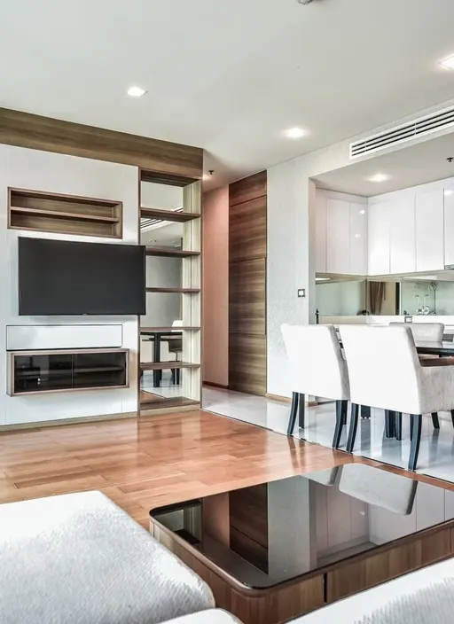 Living room of the 2-bedroom condo (80 sq.m.) at The Address Sathorn