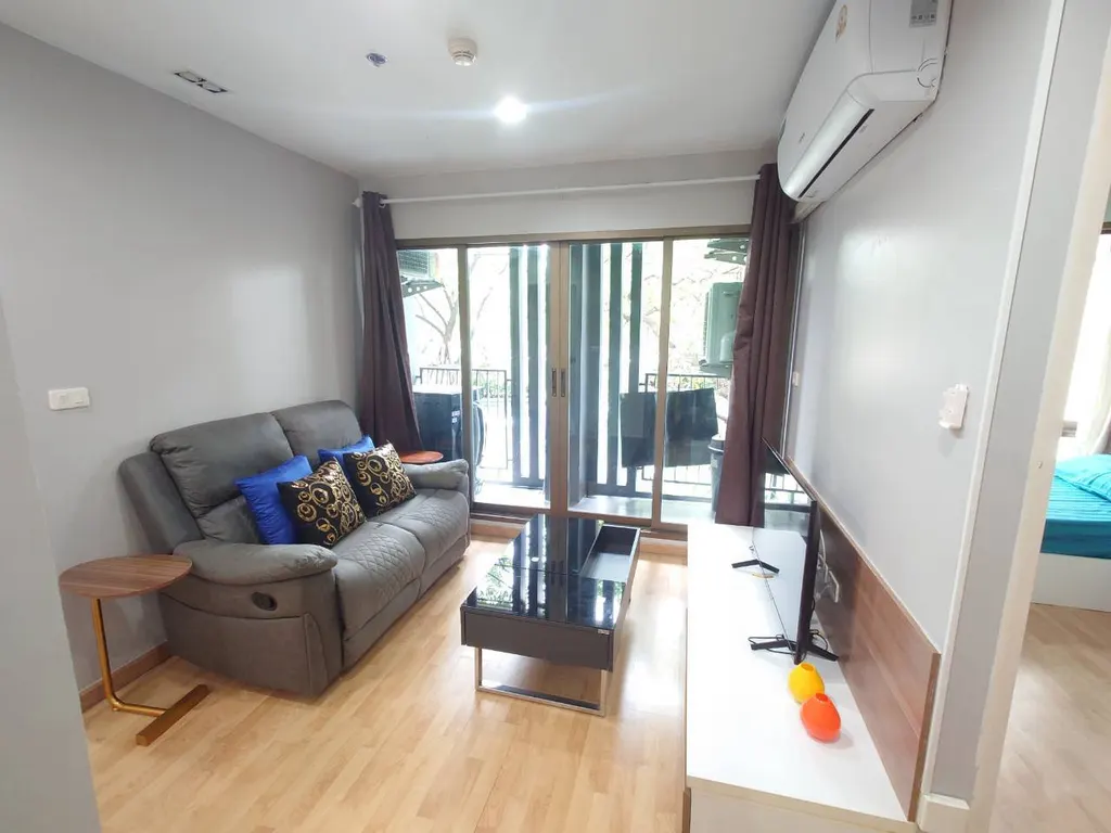 Photo 2 of listing DA-3387580: 2-bedroom condo (50 sq.m.) at Casa Condo Asoke - Dindaeng