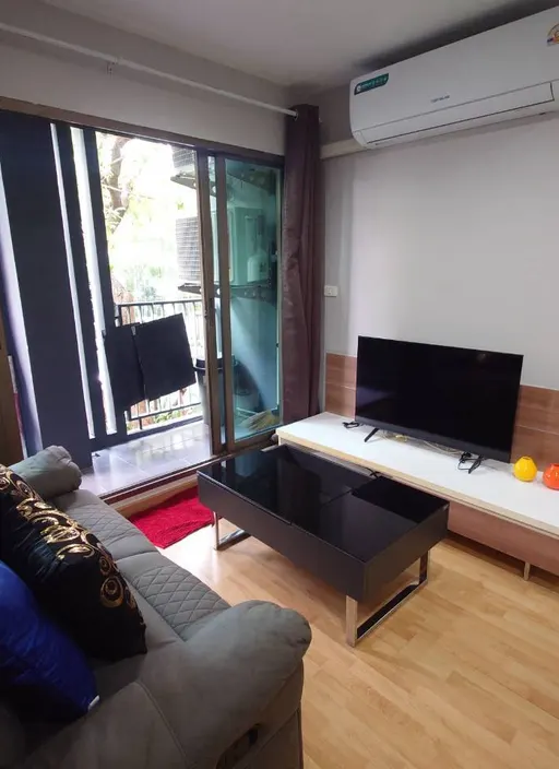 Photo 1 of listing DA-3387580: 2-bedroom condo (50 sq.m.) at Casa Condo Asoke - Dindaeng
