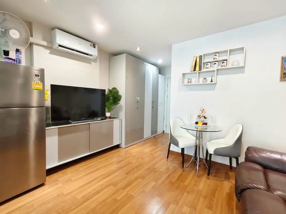 Photo 1 of listing DA-3388002: 1-bedroom condo (28 sq.m.) at Regent Home Sukhumvit 81