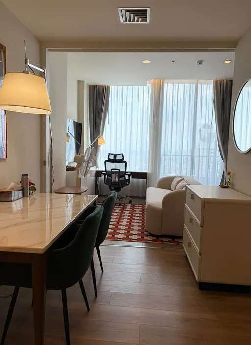 Photo 1 of listing DA-3388634: 1-bedroom condo (33 sq.m.) at Noble Form Thonglor