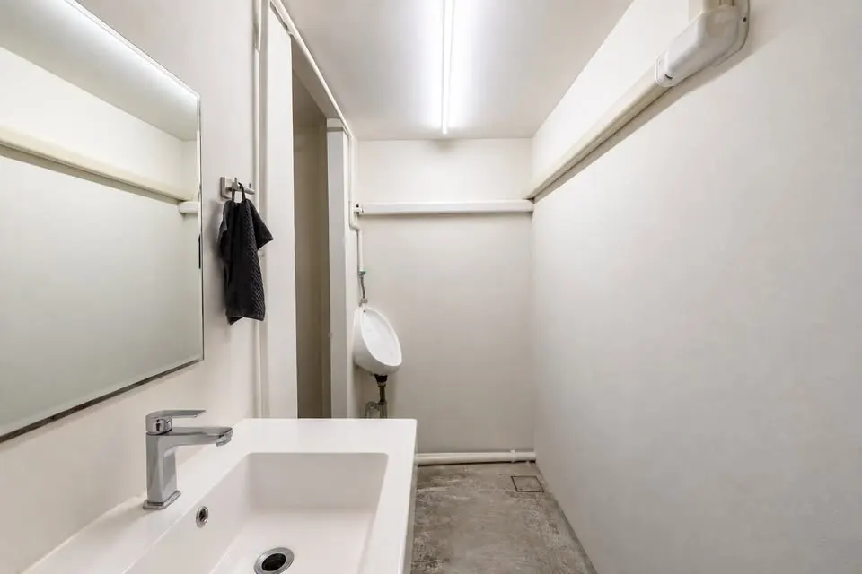 Photo 6 of listing DA-3390258: commercial building (shophouse) (140 sq.m.) in Phrom Phong