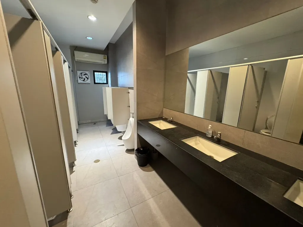 Living room (view 12) of the commercial building (shophouse) (330 sq.m.)