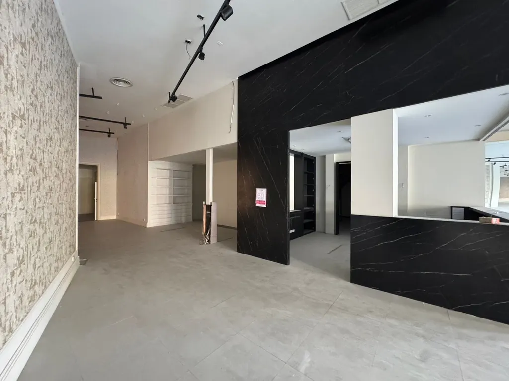 Living room (view 7) of the commercial building (shophouse) (330 sq.m.)