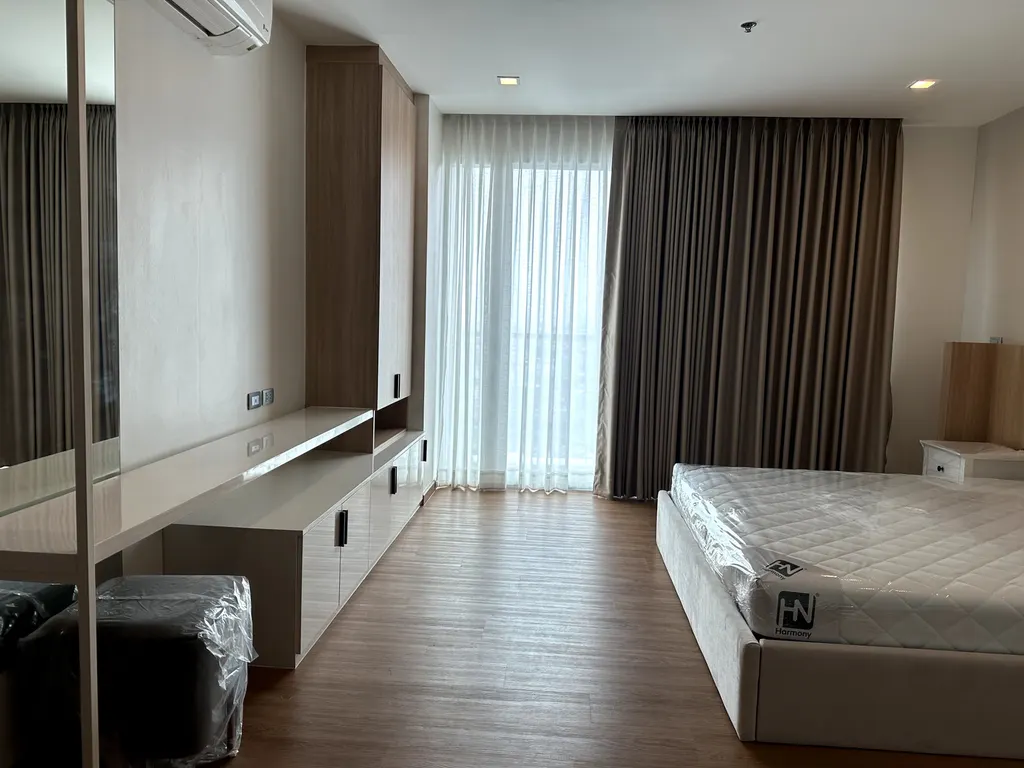 Photo 14 of listing DA-3391775: 3-bedroom condo (101.05 sq.m.) at Sky Walk Residences