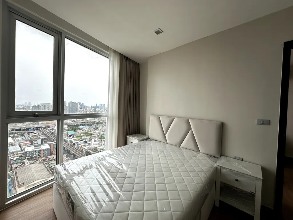 Photo 16 of listing DA-3391775: 3-bedroom condo (101.05 sq.m.) at Sky Walk Residences