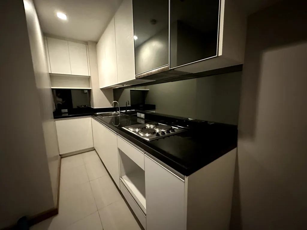 Photo 9 of listing DA-3391775: 3-bedroom condo (101.05 sq.m.) at Sky Walk Residences