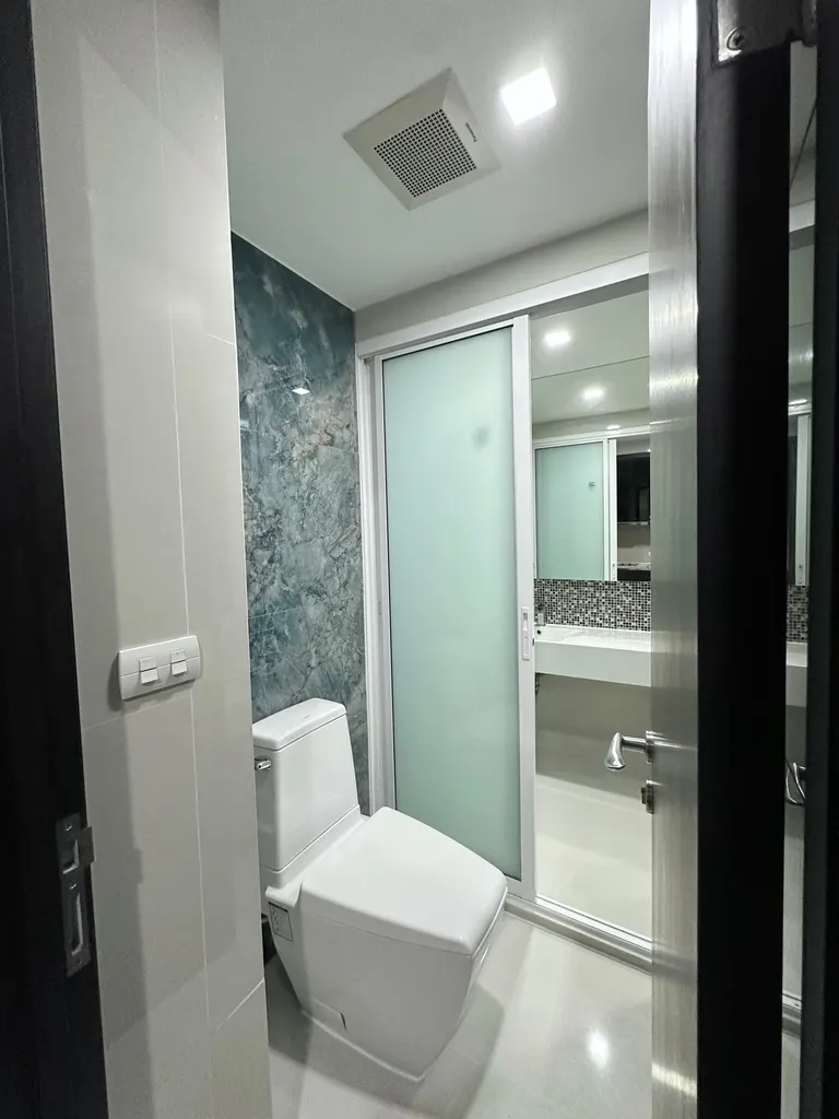 Photo 11 of listing DA-3391787: 1-bedroom condo (35 sq.m.) at Rhythm Sukhumvit 44/1