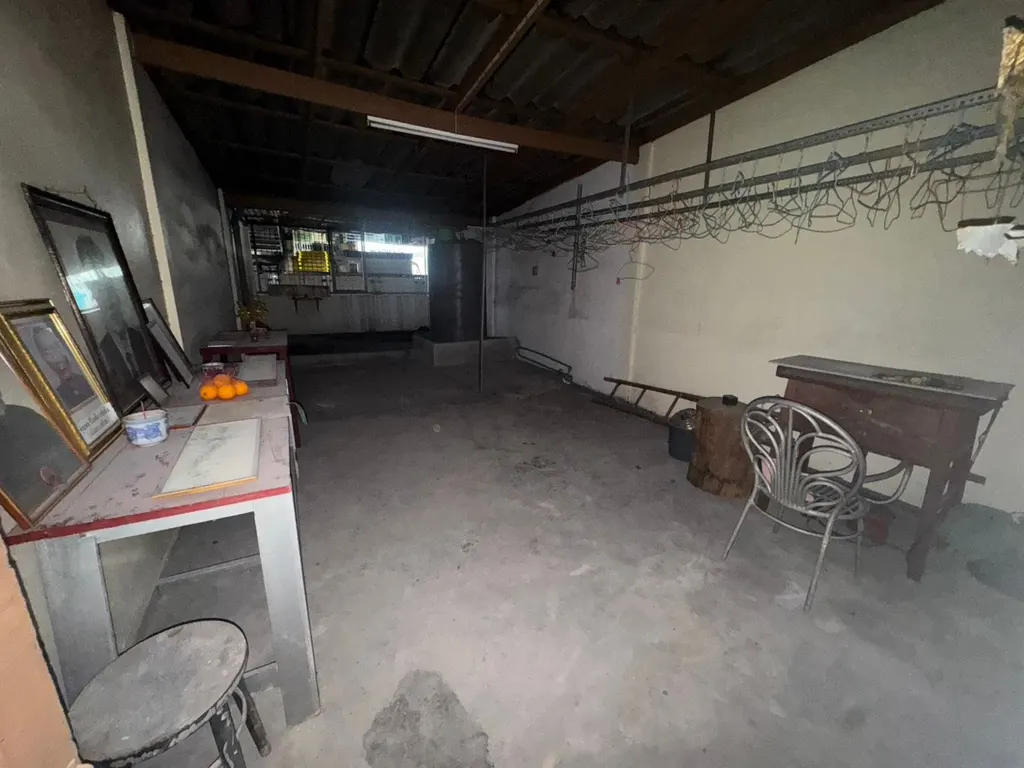 Photo 13 of listing DA-3391853: commercial building (shophouse) (50 sq.m.) in Phrom Phong