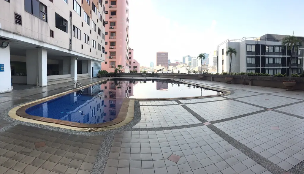 Photo 24 of listing DA-3391875: 3-bedroom condo (150 sq.m.) at Srivara Mansion Condominium 1