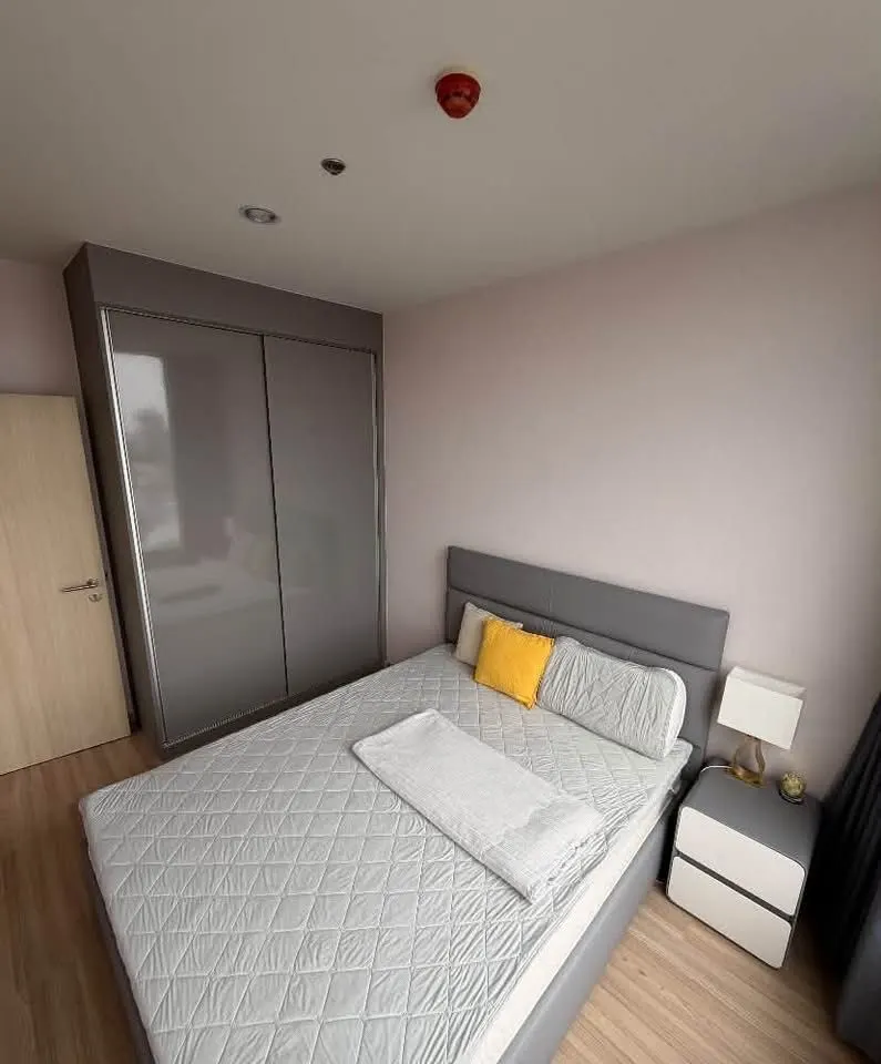 Photo 2 of listing DA-3391942: 2-bedroom condo (45 sq.m.) at Skyrise Avenue Sukhumvit 64