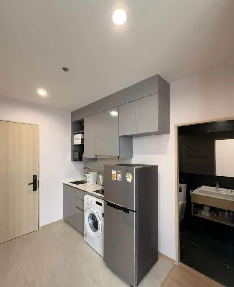 Photo 4 of listing DA-3391942: 2-bedroom condo (45 sq.m.) at Skyrise Avenue Sukhumvit 64