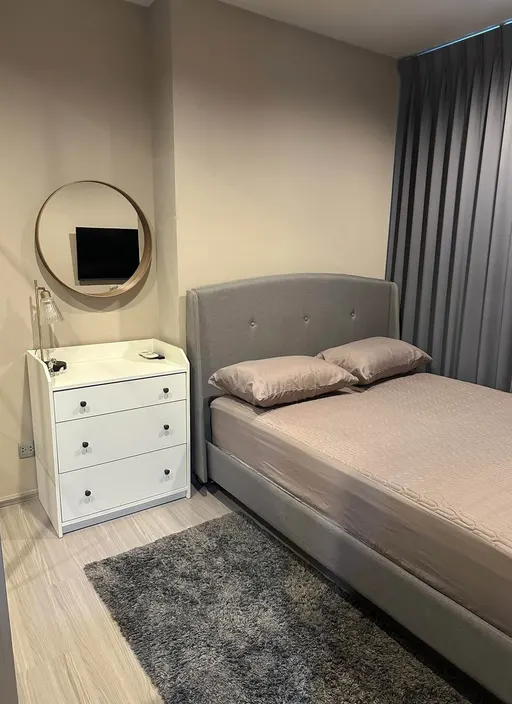Photo 1 of listing DA-3393467: 1-bedroom condo (35 sq.m.) at Life Asoke Hype
