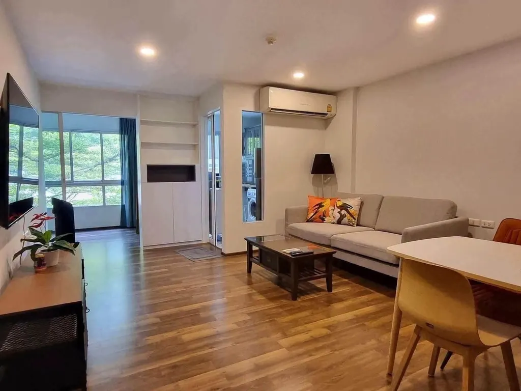 Photo 1 of listing DA-3393667: 2-bedroom condo (58 sq.m.) at The Room Sukhumvit 79