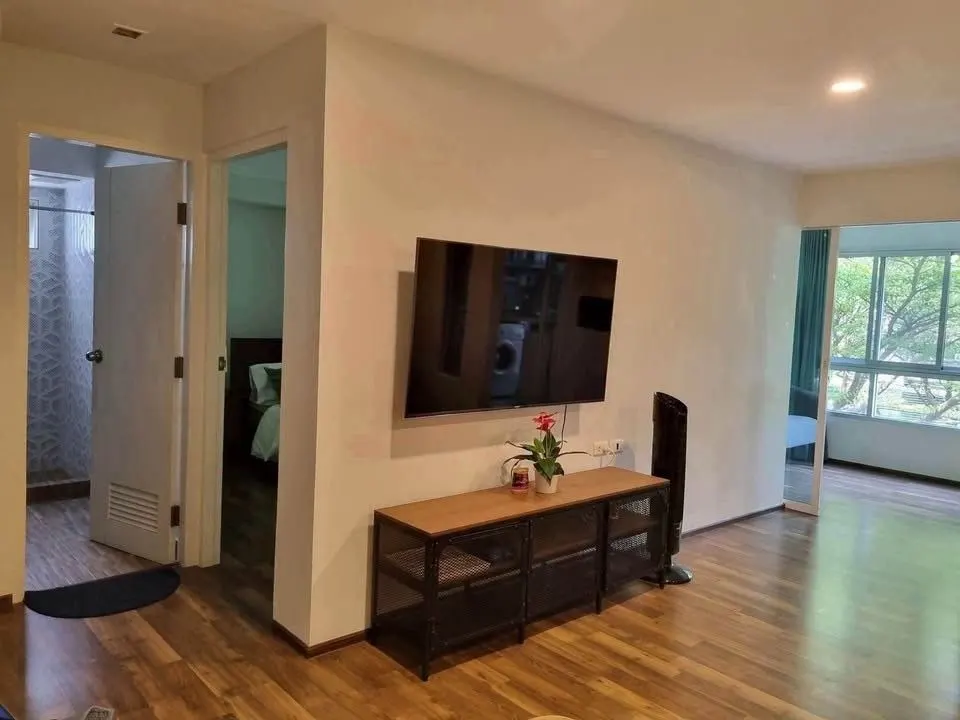 Photo 3 of listing DA-3393667: 2-bedroom condo (58 sq.m.) at The Room Sukhumvit 79