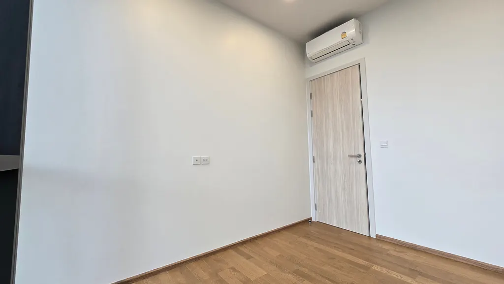 Photo 3 of listing DA-3393676: 1-bedroom condo (30.67 sq.m.) at WISH Signature II Midtown Siam