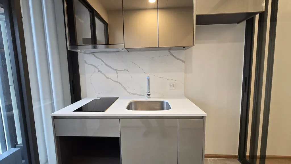 Photo 6 of listing DA-3393676: 1-bedroom condo (30.67 sq.m.) at WISH Signature II Midtown Siam
