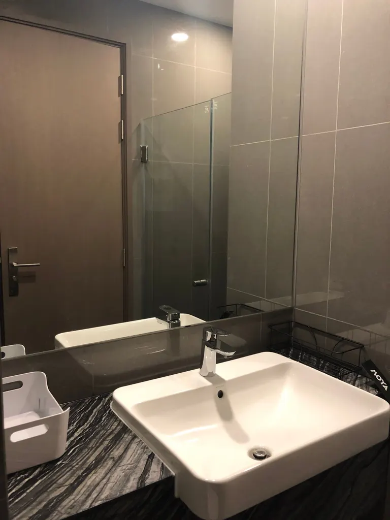 Photo 10 of listing DA-3393681: 1-bedroom condo (35 sq.m.) at Ashton Chula Silom