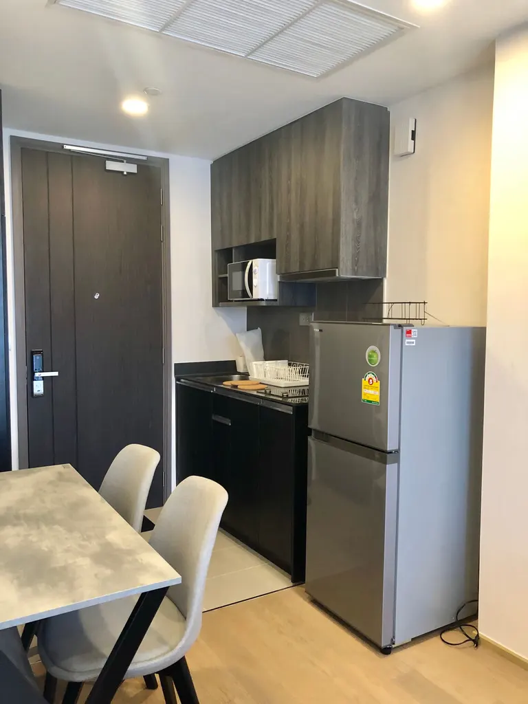 Photo 4 of listing DA-3393681: 1-bedroom condo (35 sq.m.) at Ashton Chula Silom