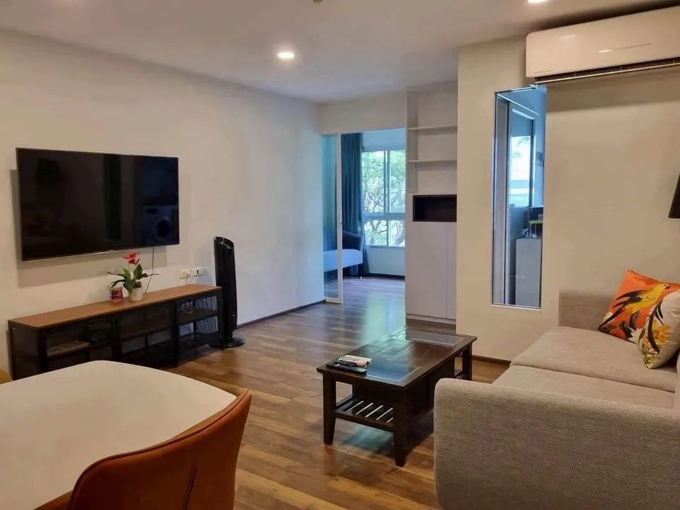 Photo 1 of listing DA-3393682: 2-bedroom condo (58 sq.m.) at The Room Sukhumvit 79