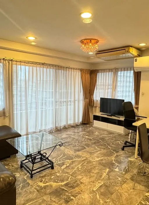 Photo 1 of listing DA-3393683: 1-bedroom condo (61.95 sq.m.) at Saranjai Mansion Condominium