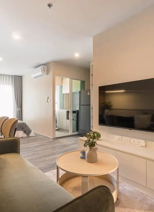 Photo 1 of listing DA-3393686: 1-bedroom condo (28 sq.m.) at Regent Home Bangna