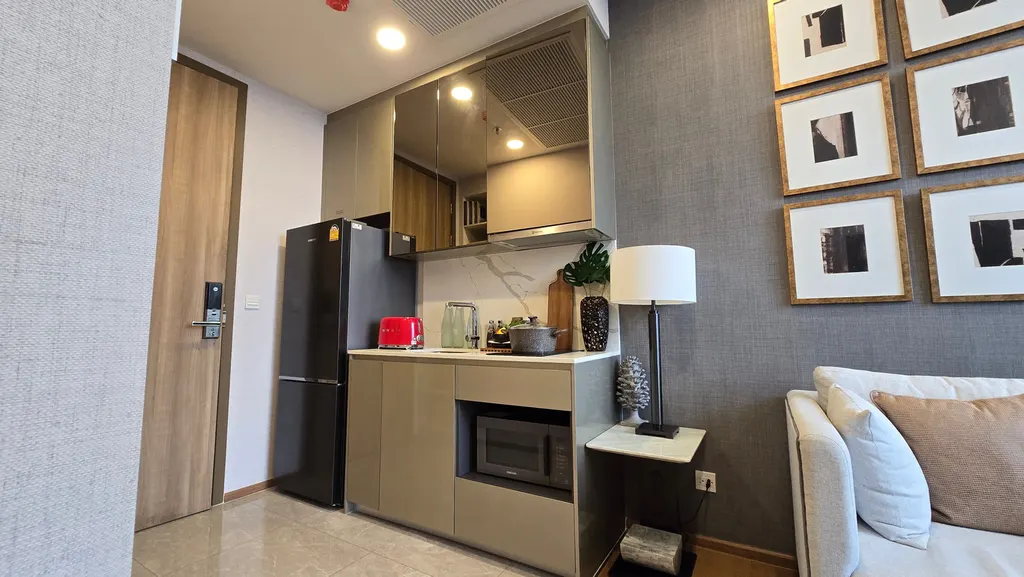 Photo 9 of listing DA-3393689: 1-bedroom condo (34.48 sq.m.) at WISH Signature II Midtown Siam
