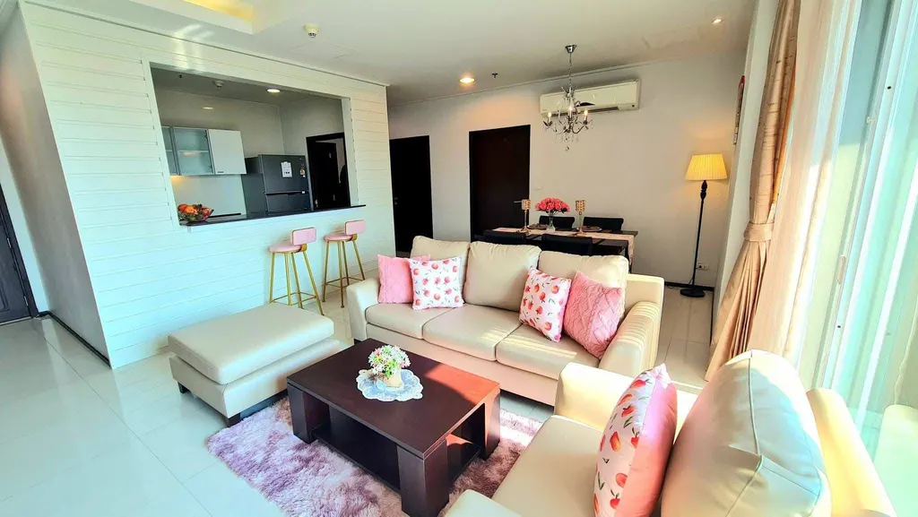 Foto 3 del anuncio DA-3393692: apartamento con servicios de 2 dormitorio(s) (173 m²) en Piyathip Place