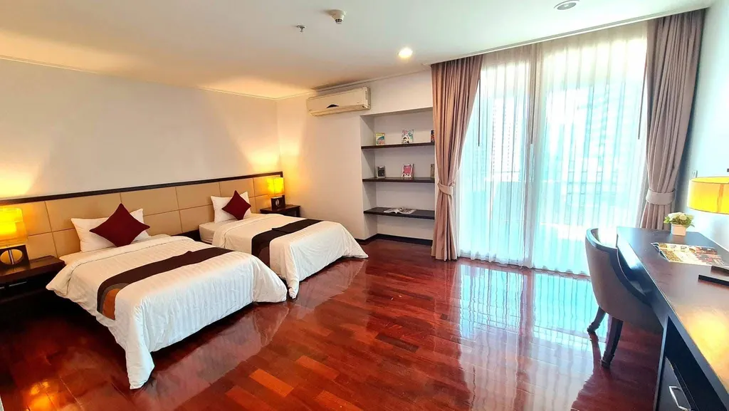 Foto 7 del anuncio DA-3393692: apartamento con servicios de 2 dormitorio(s) (173 m²) en Piyathip Place