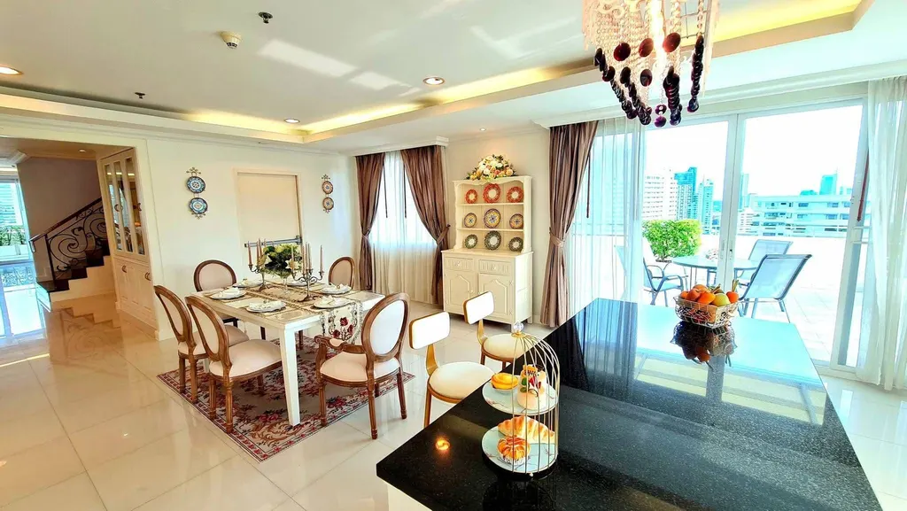 Foto 5 del anuncio DA-3393694: apartamento con servicios de 4 dormitorio(s) (800 m²) en Piyathip Place