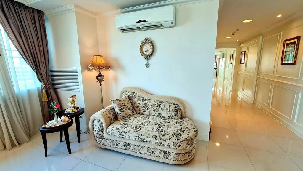 Foto 7 del anuncio DA-3393694: apartamento con servicios de 4 dormitorio(s) (800 m²) en Piyathip Place