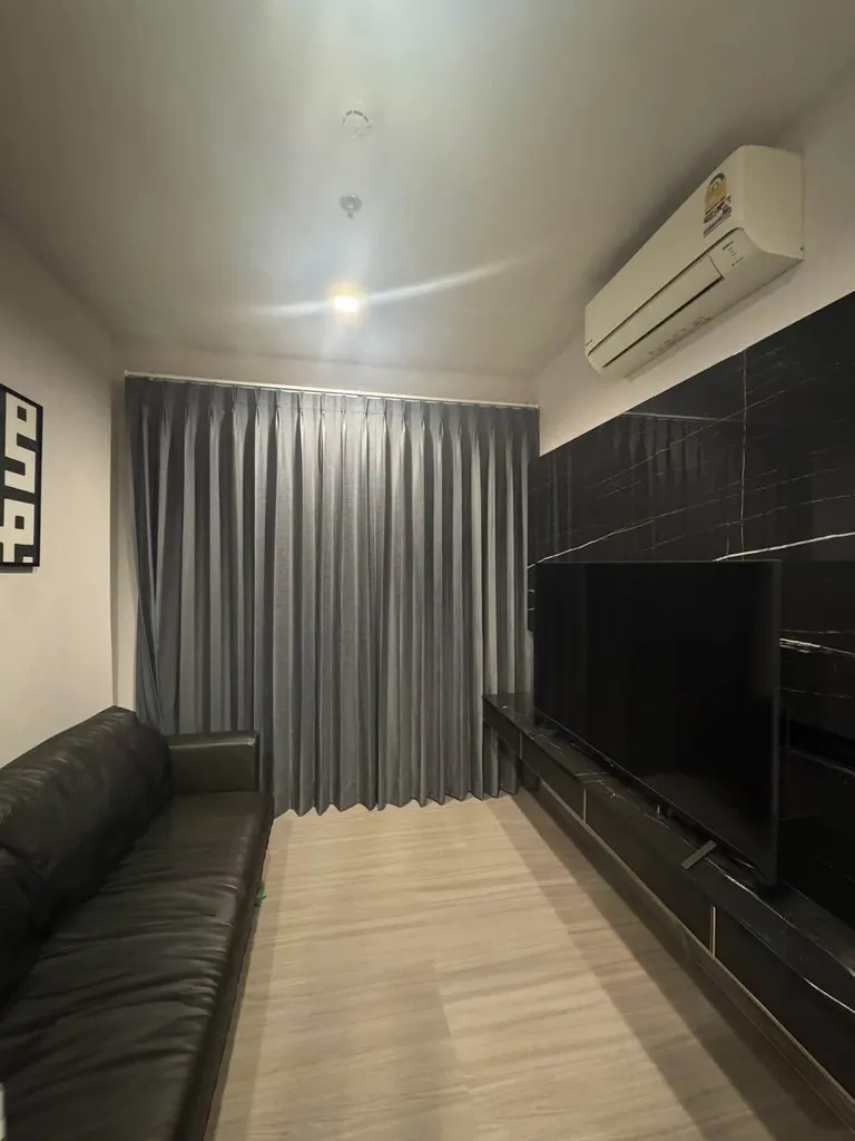 Photo 2 of listing DA-3393696: 1-bedroom condo (35 sq.m.) at Life Asoke Hype