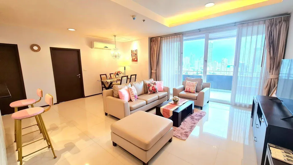 Foto 11 del anuncio DA-3393697: apartamento con servicios de 2 dormitorio(s) (173 m²) en Piyathip Place
