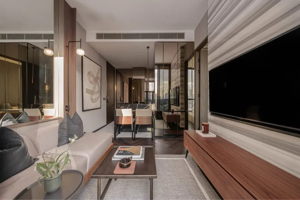Photo 5 of listing DA-3393735: 1-bedroom condo (38 sq.m.) at The Esse Sukhumvit 36