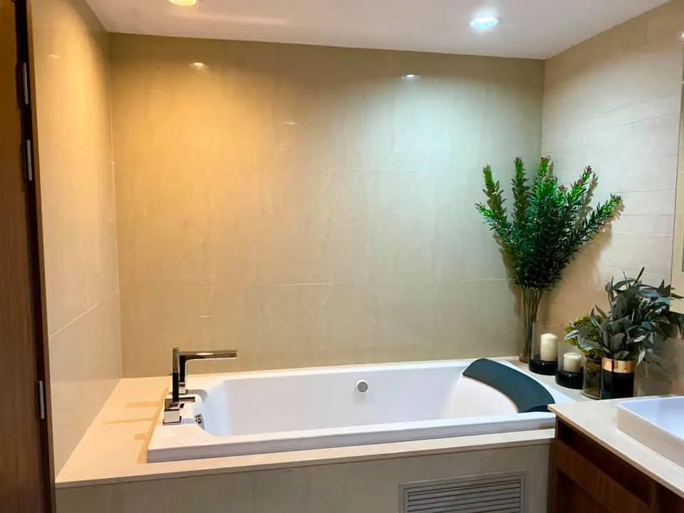 Photo 5 of listing DA-391496: 2-bedroom condo (89 sq.m.) at The Hudson Sathorn 7
