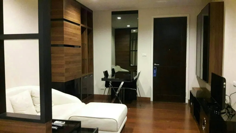 Salon de l'appartement de 1 chambre (35 m²) à Ivy Thonglor 23