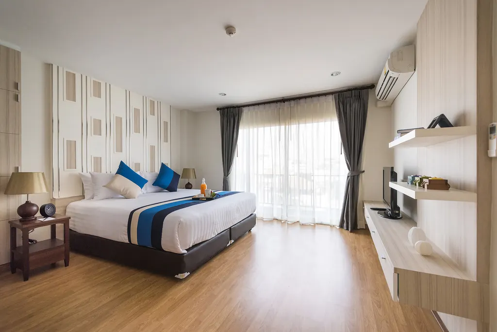 Bedroom of the 2-bedroom condo (105 sq.m.) at Thonglor 21 Residence