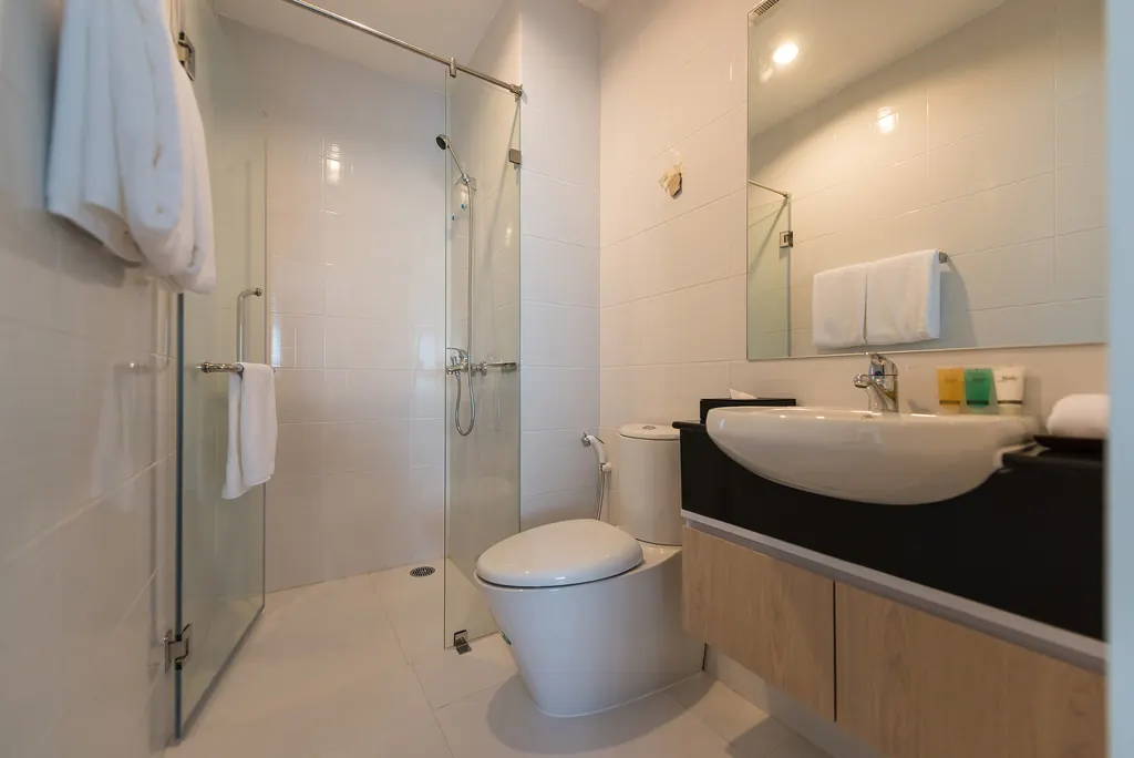 Bathroom of the 2-bedroom condo (105 sq.m.) at Thonglor 21 Residence
