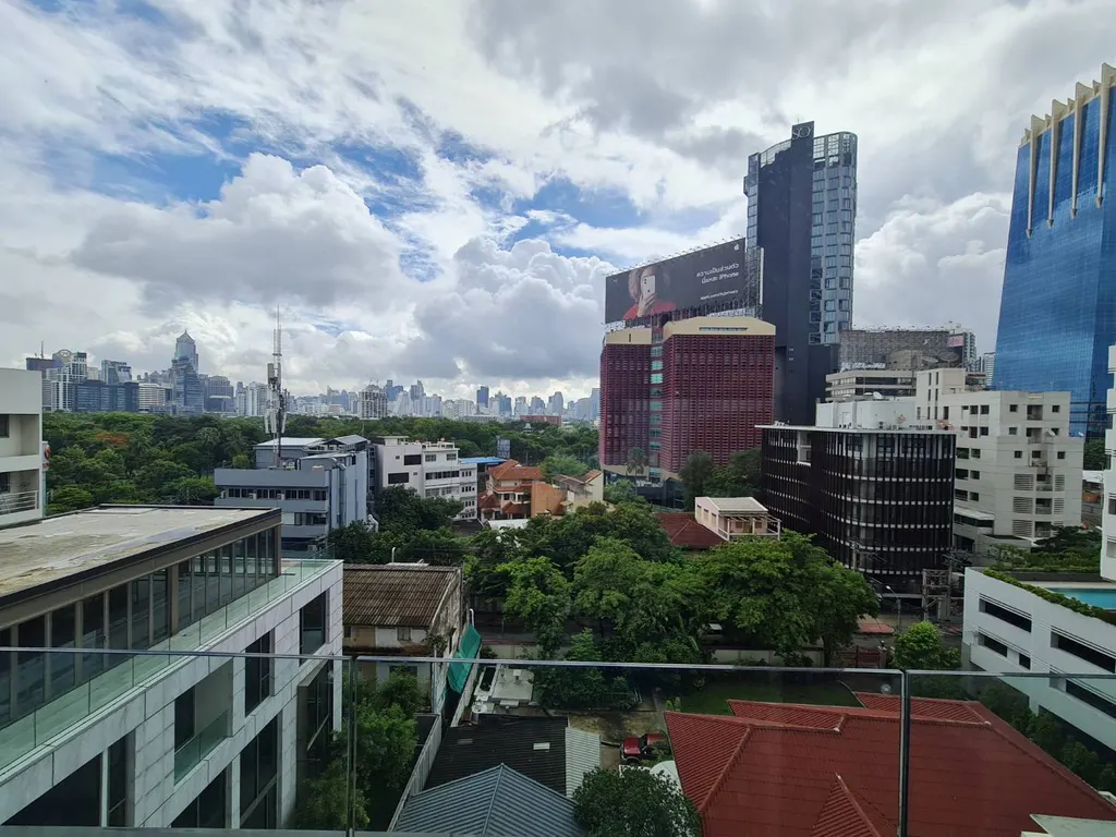 View from the 1-bedroom condo (57 sq.m.) at Saladaeng One