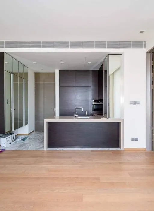 Living room of the 1-bedroom condo (57 sq.m.) at Saladaeng One