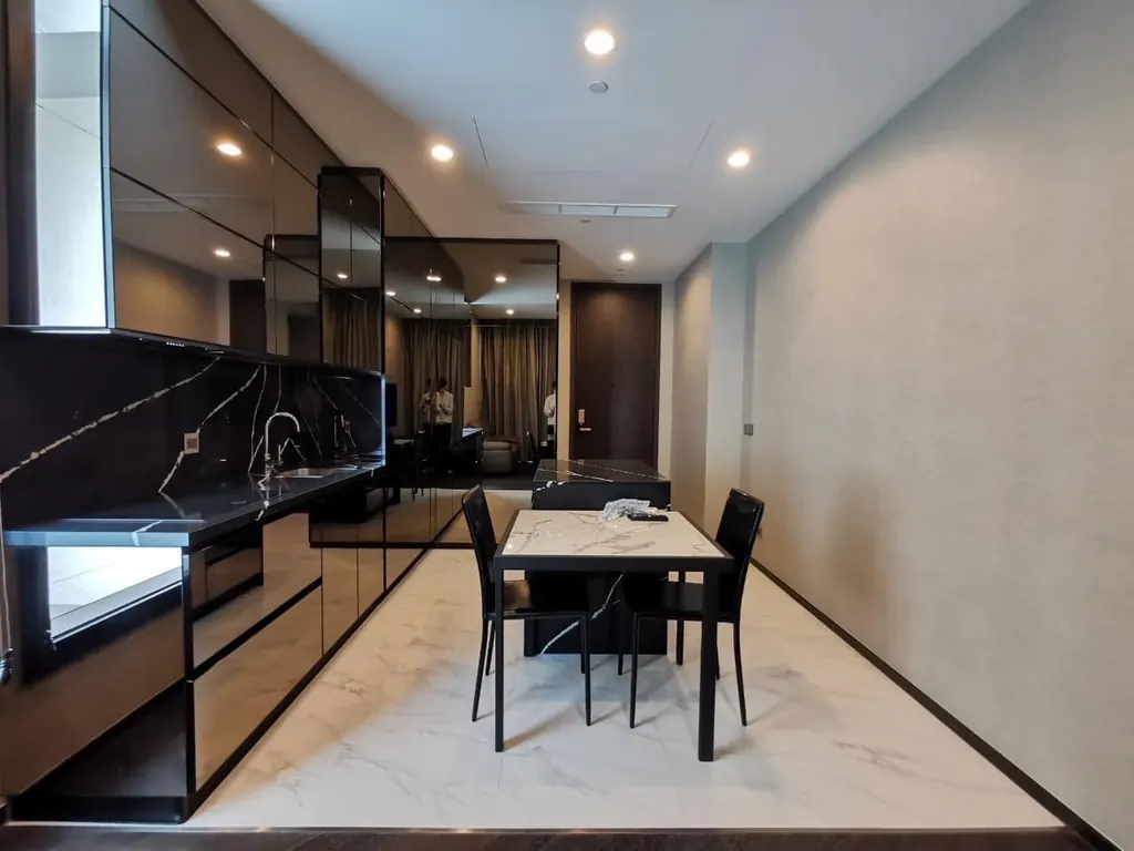 Photo 6 of listing DA-682565: 2-bedroom condo (73 sq.m.) at The Esse Sukhumvit 36
