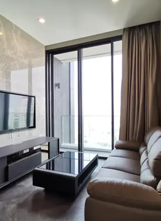 Photo 1 of listing DA-682565: 2-bedroom condo (73 sq.m.) at The Esse Sukhumvit 36