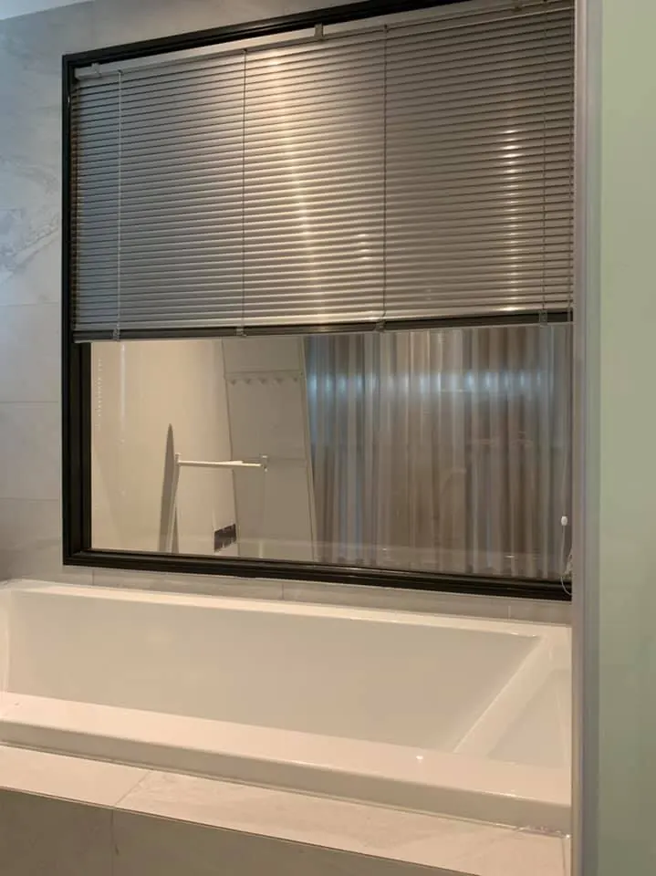 Badezimmer der 2-Zimmer-Wohnung (70 m²) im Rhythm Ekkamai