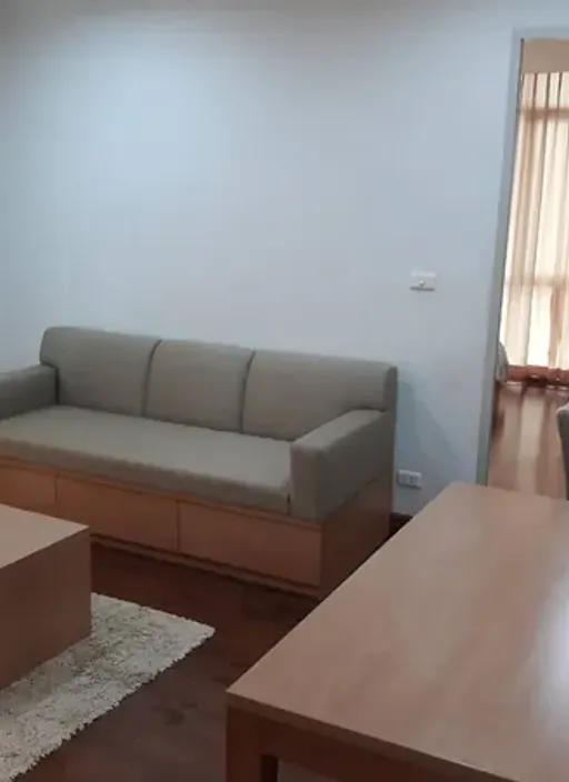 Living room of the 1-bedroom condo (53 sq.m.) at The Master Centrium Asoke-Sukhumvit