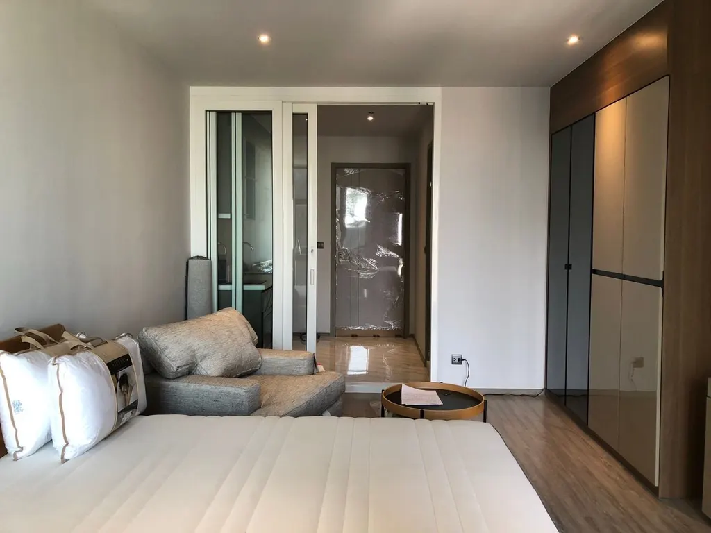 Bedroom (view 10) of the 1-bedroom condo (30 sq.m.) at Rhythm Ekkamai