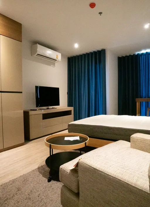Bedroom of the 1-bedroom condo (30 sq.m.) at Rhythm Ekkamai