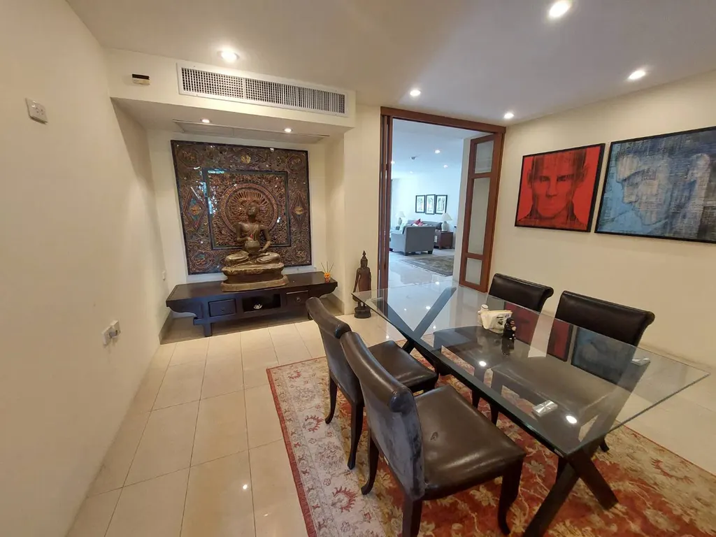 Photo 4 of listing DA-997335: 2-bedroom condo (150 sq.m.) at Baan Ananda Condo Sukhumvit 61